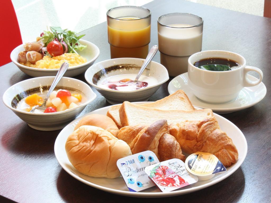 Apa Hotel Toyama Ekimae Minami Extérieur photo