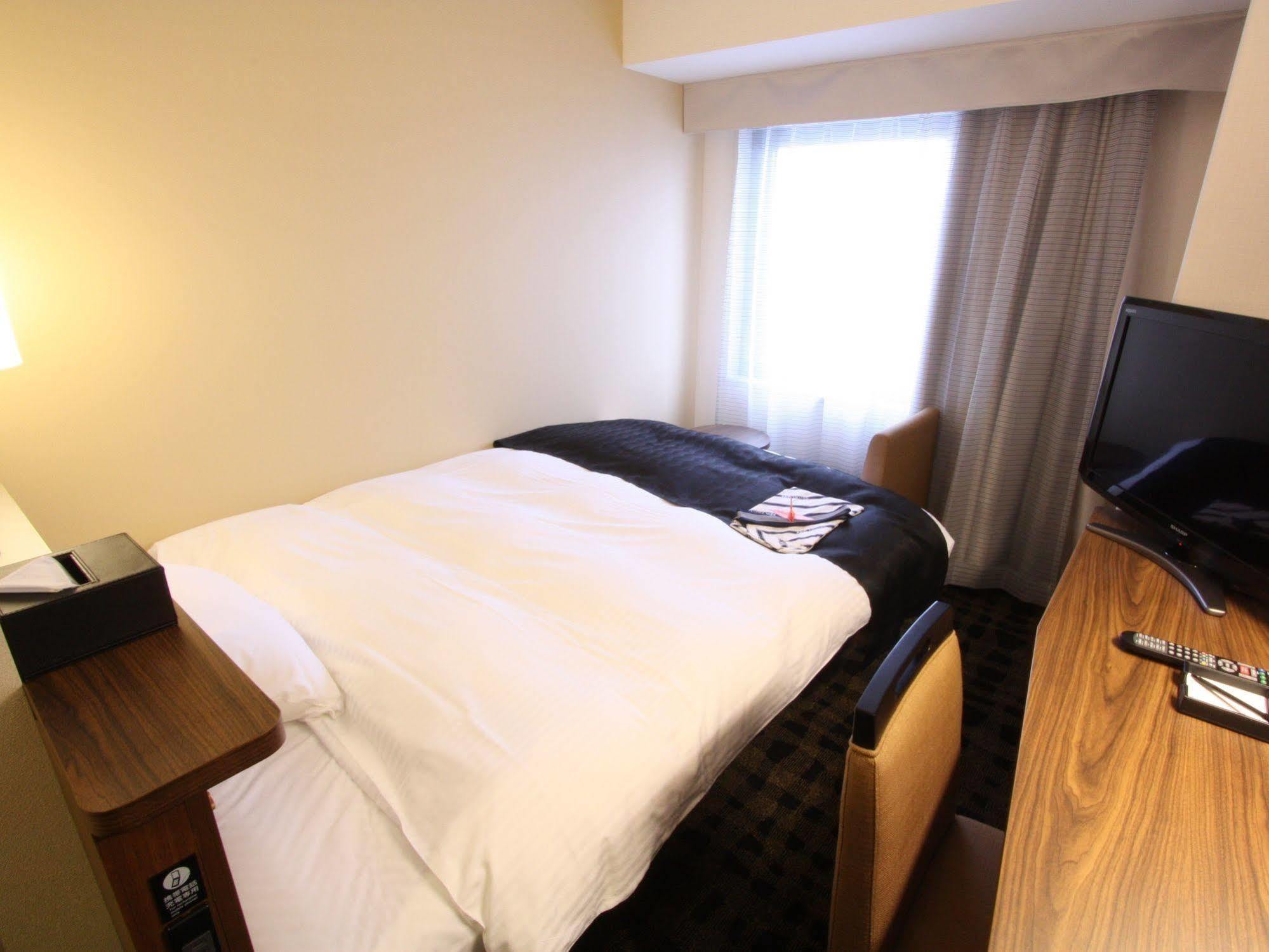 Apa Hotel Toyama Ekimae Minami Extérieur photo